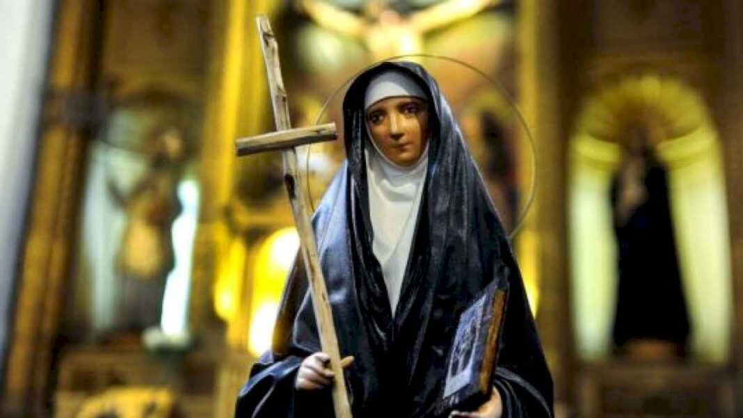 los-milagros-de-mama-antula:-la-primera-mujer-argentina-reconocida-como-santa