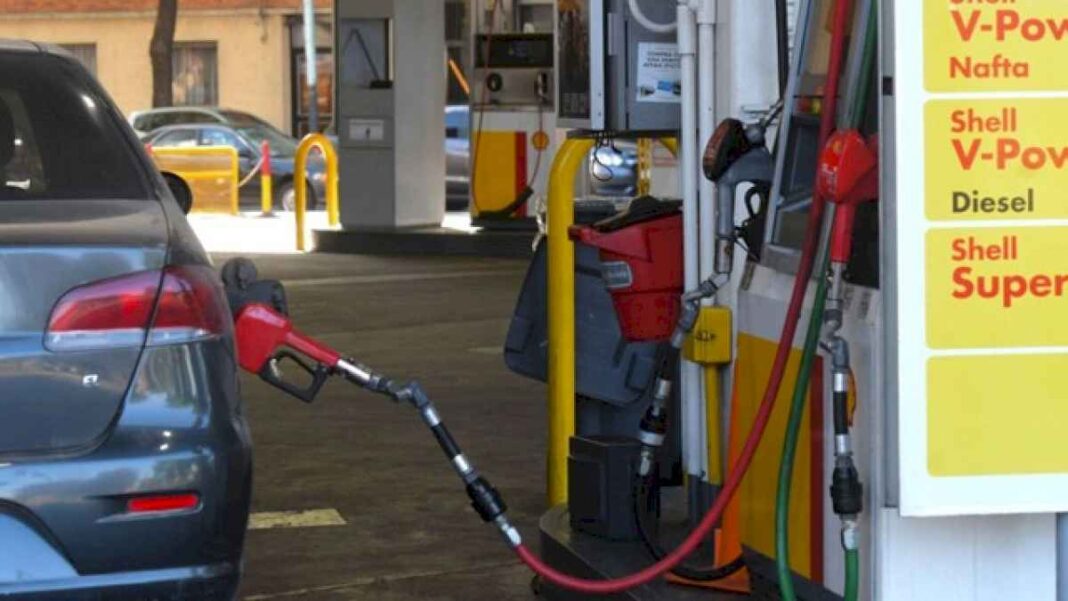 shell-ofrece-descuentos-de-hasta-un-20%-en-la-carga-de-combustibles-y-hay-varias-maneras-de-acceder-a-los-beneficios