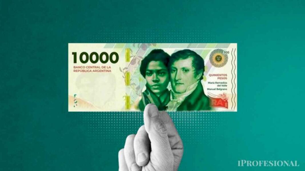 billetes-de-$10.000-adelantan-su-salida-para-mayo,-y-perderan-alrededor-de-40%-de-su-poder-de-compra-desde-que-se-anunciaron