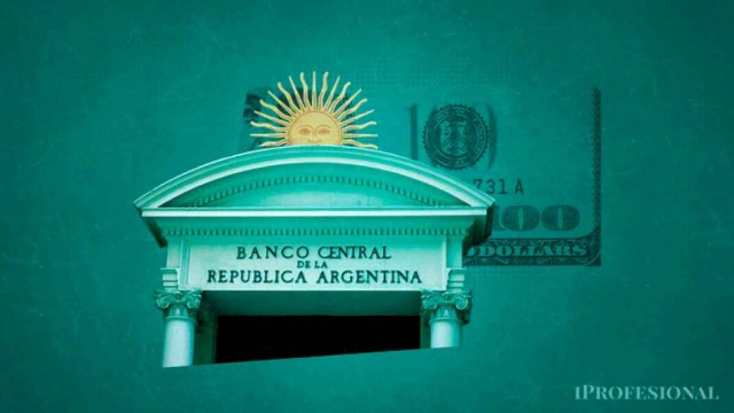 el-banco-central-registro-la-compra-diaria-de-dolares-mas-baja-de-abril,-al-adquirir-u$s93-millones