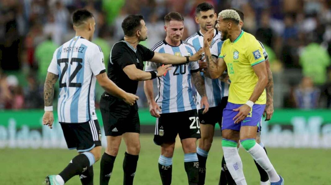 piero-maza,-un-viejo-conocido-de-la-seleccion-argentina,-sera-el-arbitro-de-la-semifinal-ante-canada