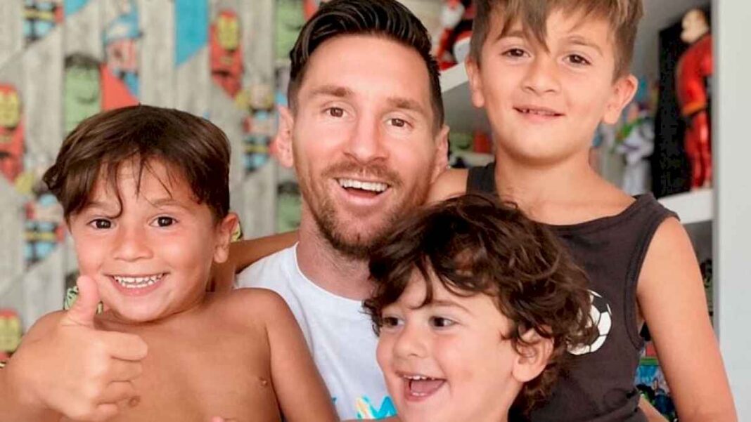 lionel-messi-subio-una-foto-comiendo-con-su-hijo-y-lo-que-habia-en-el-plato-del-nene-se-volvio-viral