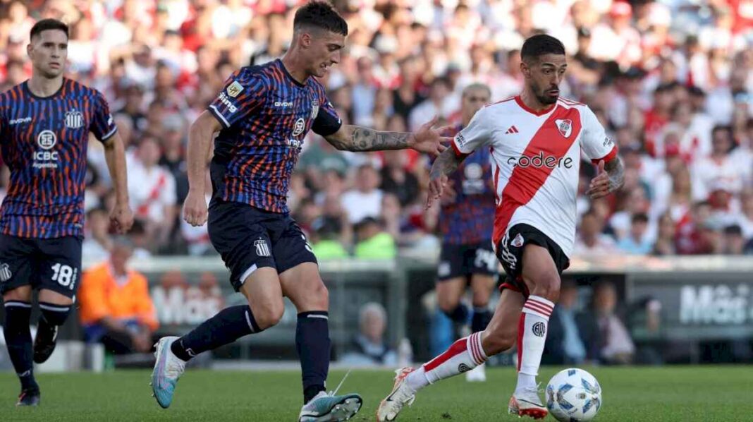 river-visita-a-talleres-de-cordoba-por-la-copa-libertadores-en-un-cruce-clave:-hora,-tv-y-formaciones