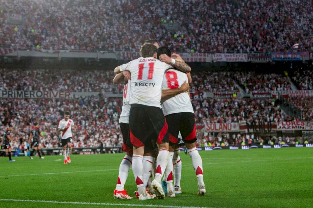 river-goleo-3-a-0-barracas-central-y-no-le-pierde-pisada-a-los-lideres-en-la-liga-profesional-de-futbol