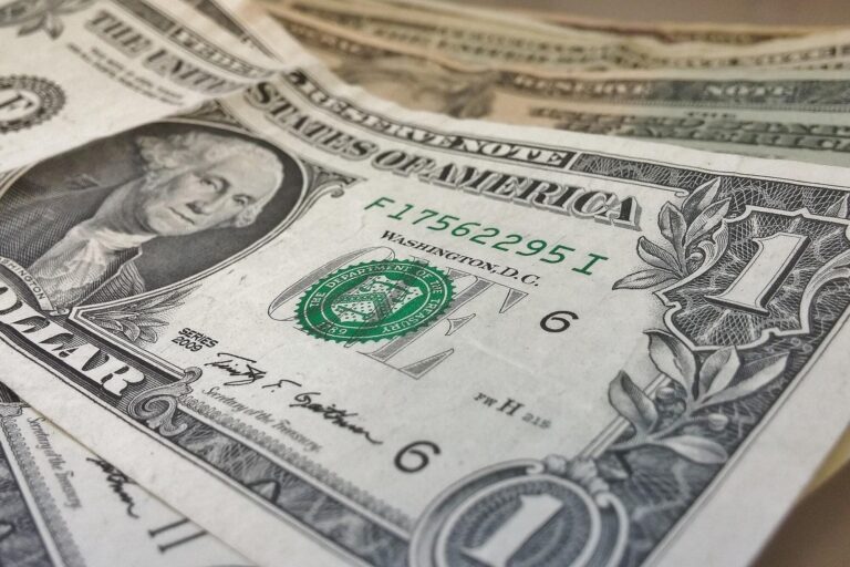 Dólar hoy, dólar blue hoy: a cuánto cotiza este viernes 17 de enero