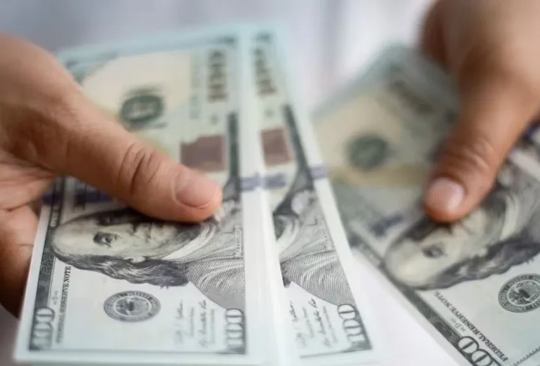 Martes 27 de mayo: COMPRA y VENTA del dólar hoy