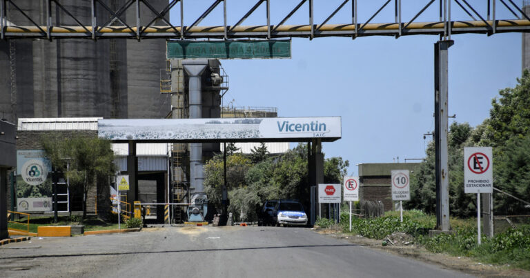 Fumata blanca en Vicentin: 8 empresas acordaron entregar granos para 6 meses de molienda