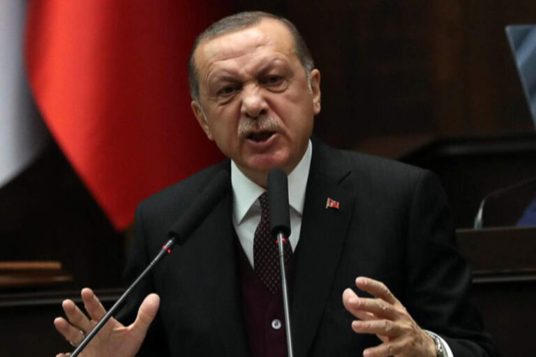 Turquía se convierte en el primer país del mundo en prohibir contenido de ‘Grok’