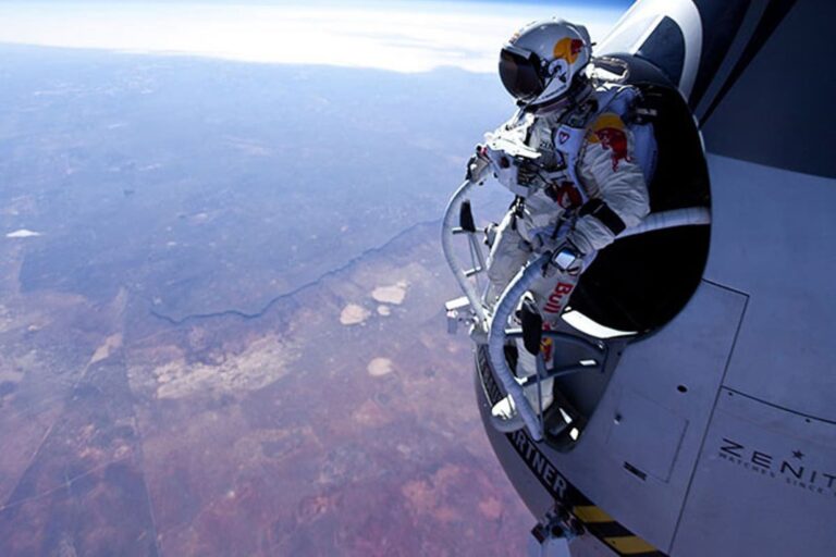 Quién era Felix Baumgartner, el atleta que saltó desde la estratósfera y murió esta semana