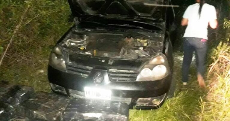Una mujer policía abandonó su auto con casi 500 kilos de marihuana y a los cinco días denunció que se lo robaron