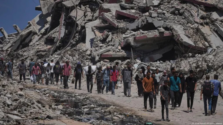 Veinticinco países piden poner fin a la guerra en Gaza