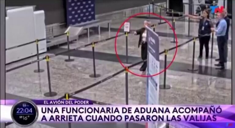 Aparecen más filmaciones del avión de Scatturice y Caputo sospecha de Menem por las cámaras de seguridad