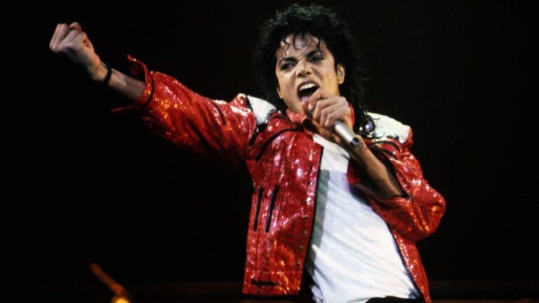 La película biográfica de Michael Jackson, con nueva fecha de estreno para 2026