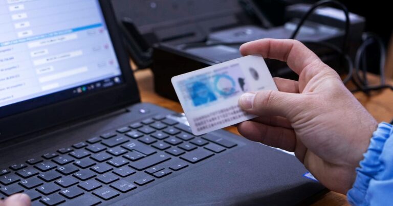 Por qué nunca hay que mandar fotos del DNI: la alternativa más segura