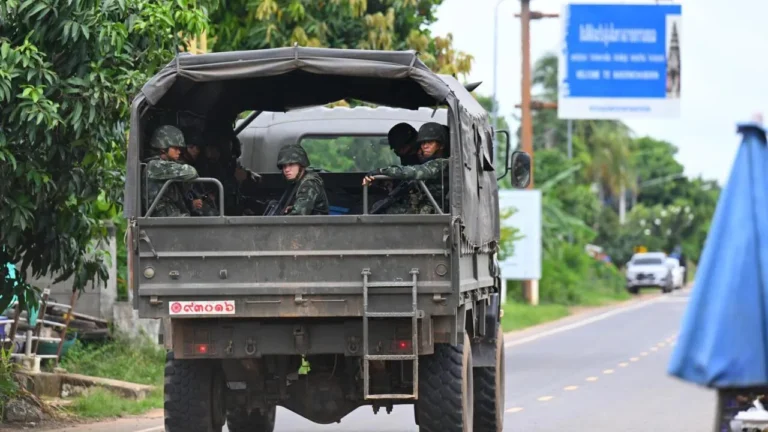 Tailandia y Camboya acuerdan un alto el fuego tras días de enfrentamientos mortales