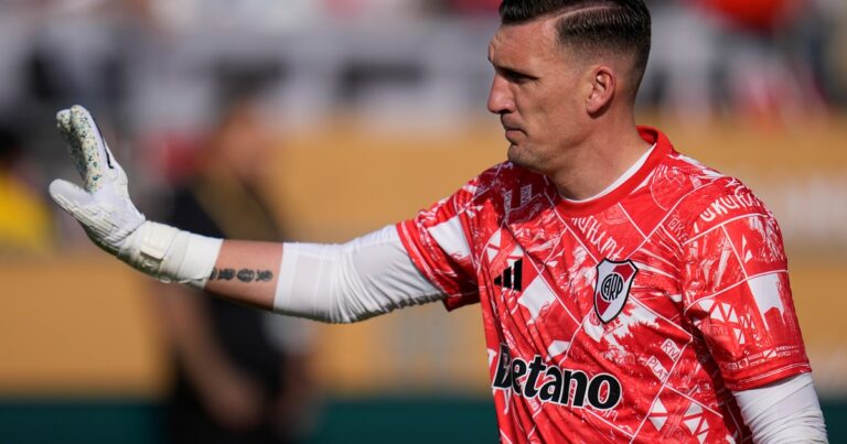 La impactante marca contra equipos grandes a la que podría llegar Armani vs. Independiente