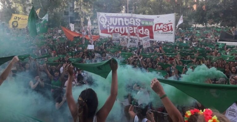 Debates. El mito de las falsas denuncias y el ataque al feminismo