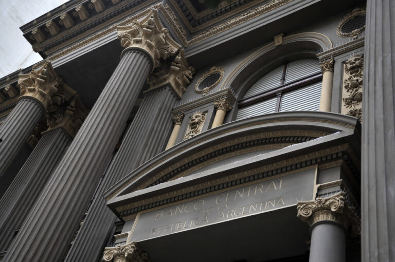 Morosidad al alza y economía real al tacho