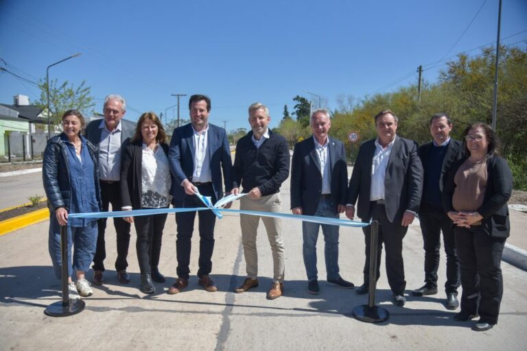Frigerio inauguró el Desvío de Tránsito Pesado en Larroque