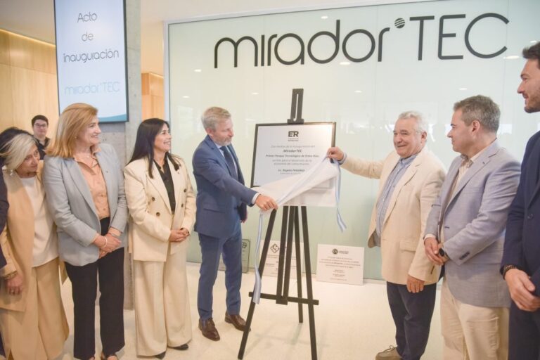 Es el ingreso de Entre Ríos al siglo XXI, afirmó Frigerio al inaugurar el Mirador Tec