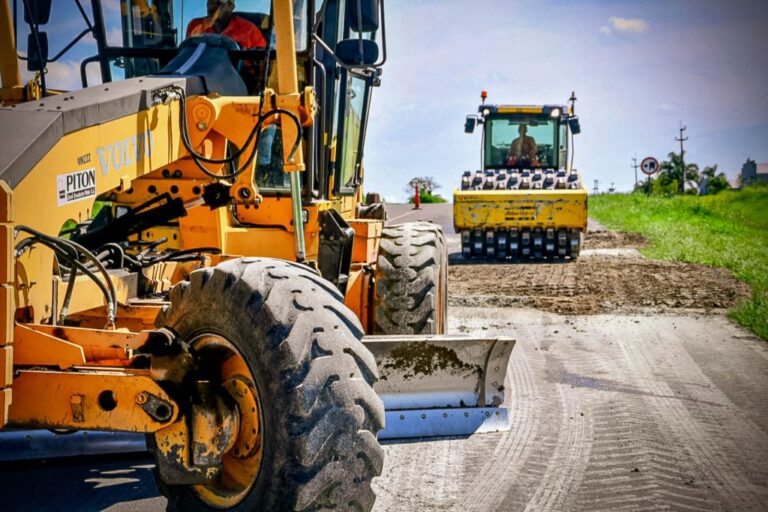 El Gobierno provincial intensifica la recuperación de rutas y caminos en Entre Ríos