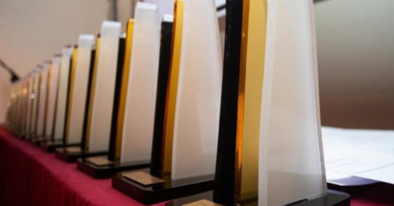 Premios ADEPA 2025: todos los ganadores y las nueve distinciones a Clarín