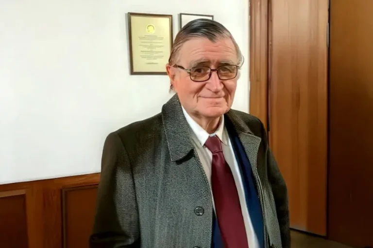 Aunque ya no esté, médico concordiense será homenajeado por la Academia Nacional de Medicina