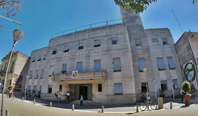 Gremios denuncian la caída de contratos en la Municipalidad de Concordia