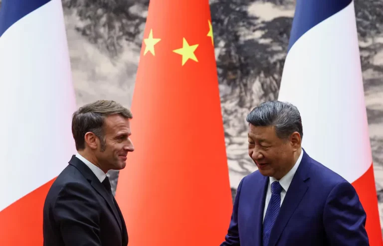 Macron instó a Xi Jinping a que utilice la influencia de China para impulsar un alto el fuego entre Rusia y Ucrania