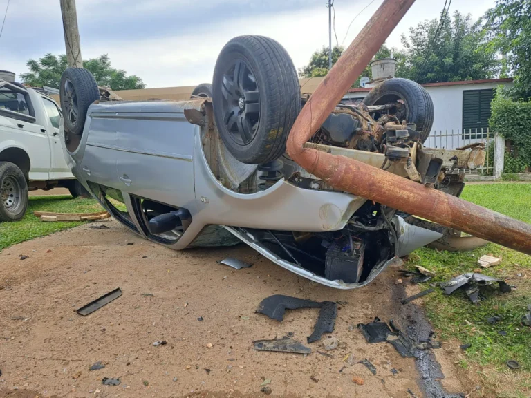 Dramático vuelco en Concordia: un joven y un menor resultaron heridos