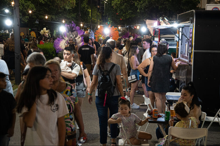 Se viene Viví Paseo 25 de Mayo