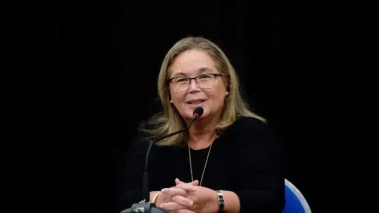 El tratamiento del Juicio Político a Medina quedó postergado para la próxima sesión