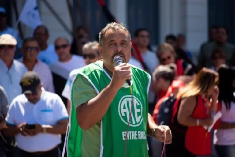 Por los despidos en Provincia, ATE anunció asambleas y movilizaciones