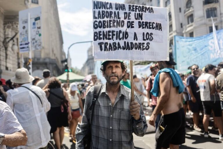 Con o sin reforma laboral, la situación de la industria y la construcción anticipa más desempleo