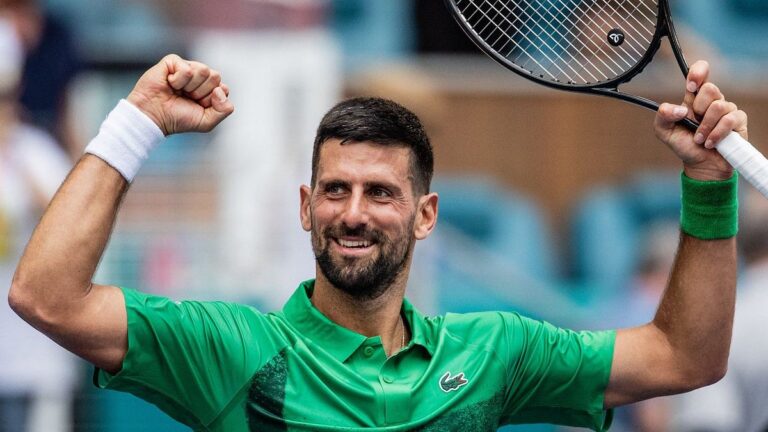 El récord que Novak  Djokovic alcanzará en el Abierto de Australia y otras estadísticas históricas del serbio