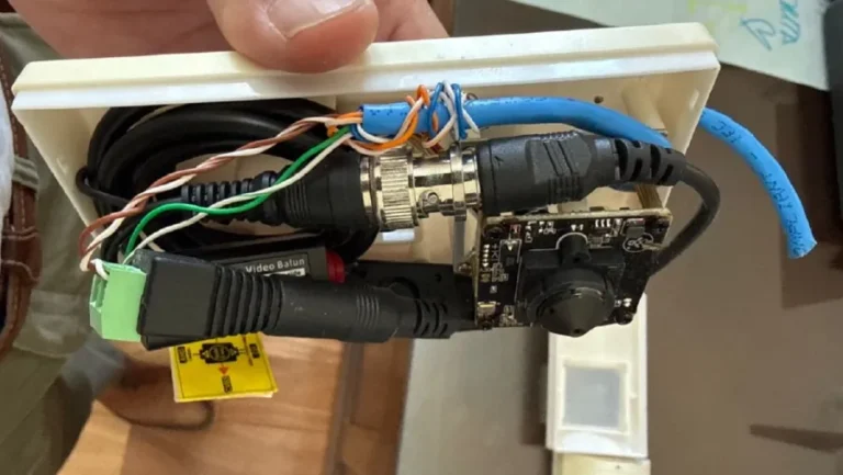 Las cámaras encontradas fueron instaladas por orden de Kueider en 2018 y estaban desactivadas desde 2019