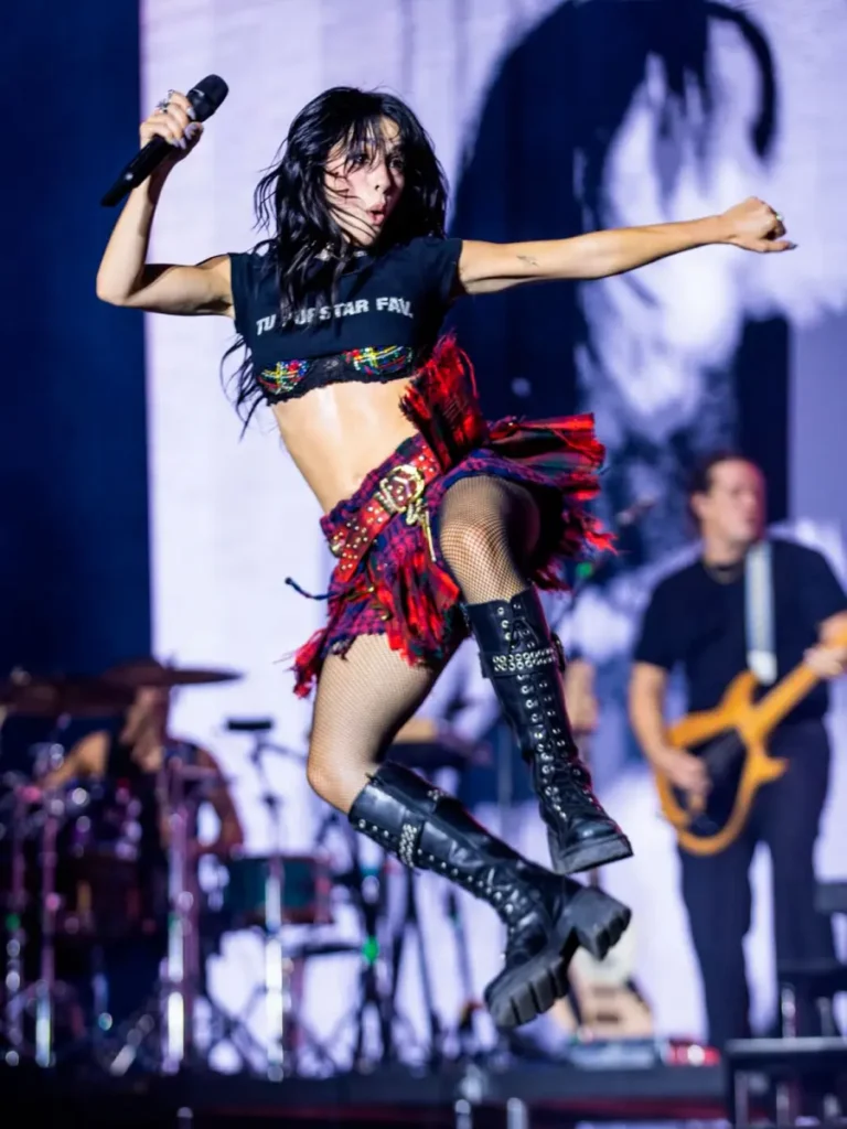 Lali subió a sus redes sociales su destacada actuación en la Fiesta del Mate de Paraná.