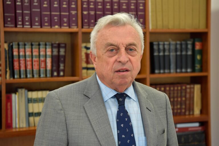 Causa Contratos: ahora recusan a Carlomagno