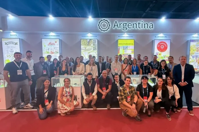 empresas-entrerrianas-anuga-select-brazil-2026 Logotipo de la feria Anuga Select Brazil junto a productos de empresas entrerrianas participantes.