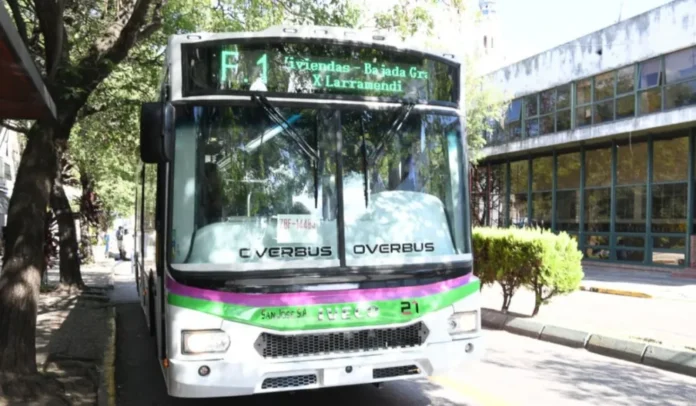 Colectivo de transporte suburbano en la provincia de Entre Ríos