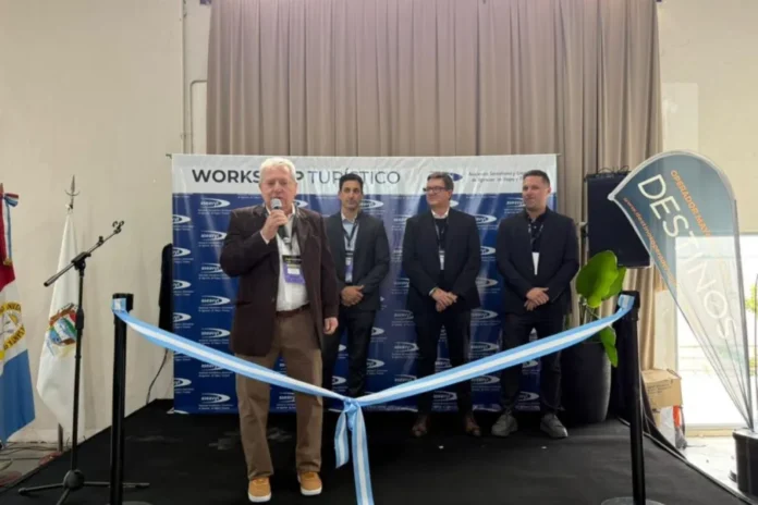 Acto de apertura del 73° Workshop Turístico en Entre Ríos con autoridades provinciales