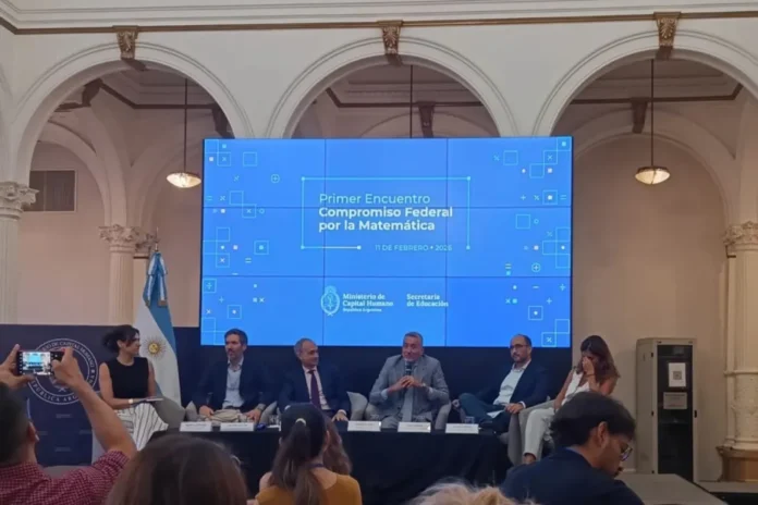Referentes educativos de Entre Ríos en reunión de trabajo sobre matemática