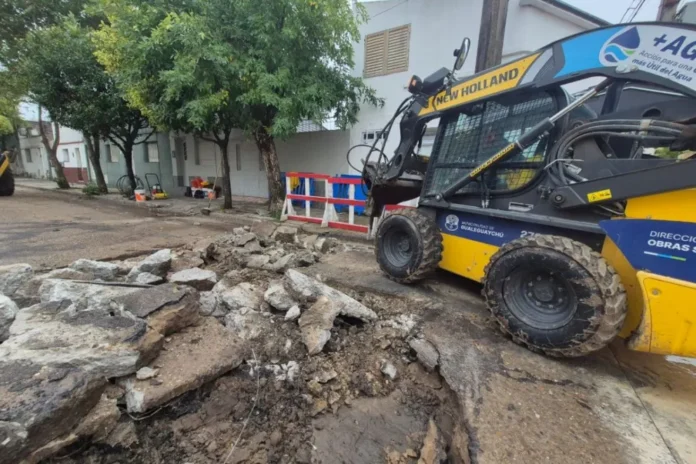 gualeguaychu-trabajos-bacheo-cortes-transito Trabajos de bacheo y reparación de calles en la ciudad de Gualeguaychú, Entre Ríos.
