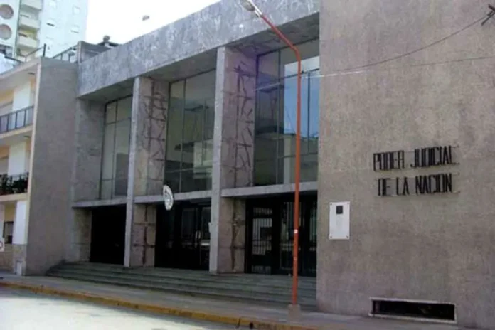 Edificio de tribunales en Concepción del Uruguay, sede del juicio por crímenes de lesa humanidad.