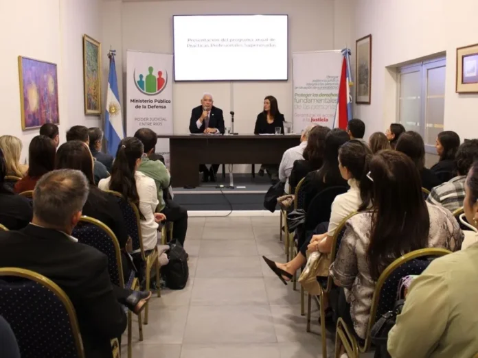 Acto de presentación del programa de prácticas profesionales del Ministerio Público de la Defensa de Entre Ríos.