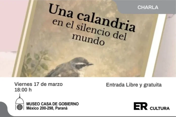 Autora presentando el libro “Una calandria en el silencio del mundo” en el Museo de Paraná.