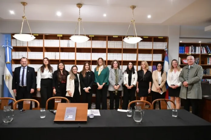 Presentación del Protocolo de Mediación Penal Juvenil Restaurativa en los Tribunales de Paraná, Entre Ríos.