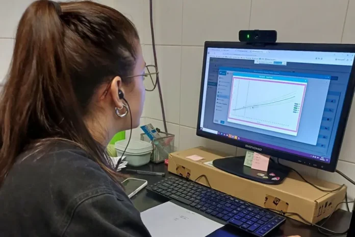 Autoridades del Ministerio de Salud de Entre Ríos durante una capacitación virtual