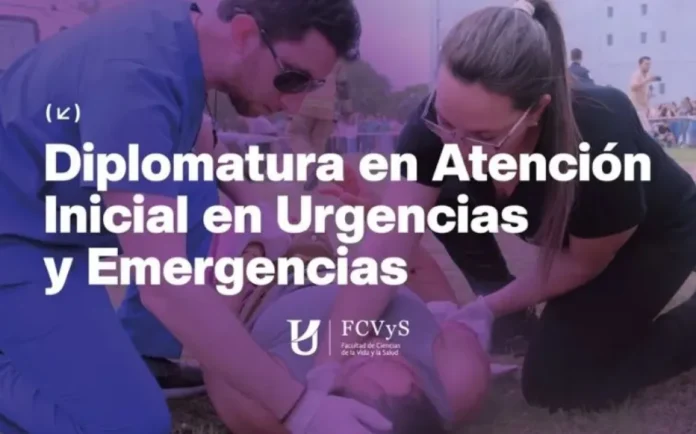 Aula o espacio de simulación de la Facultad de Ciencias de la Vida y la Salud de la UADER en Paraná.