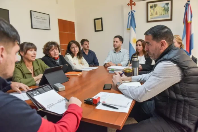 Representantes de UPCN en reunión de trabajo con autoridades educativas